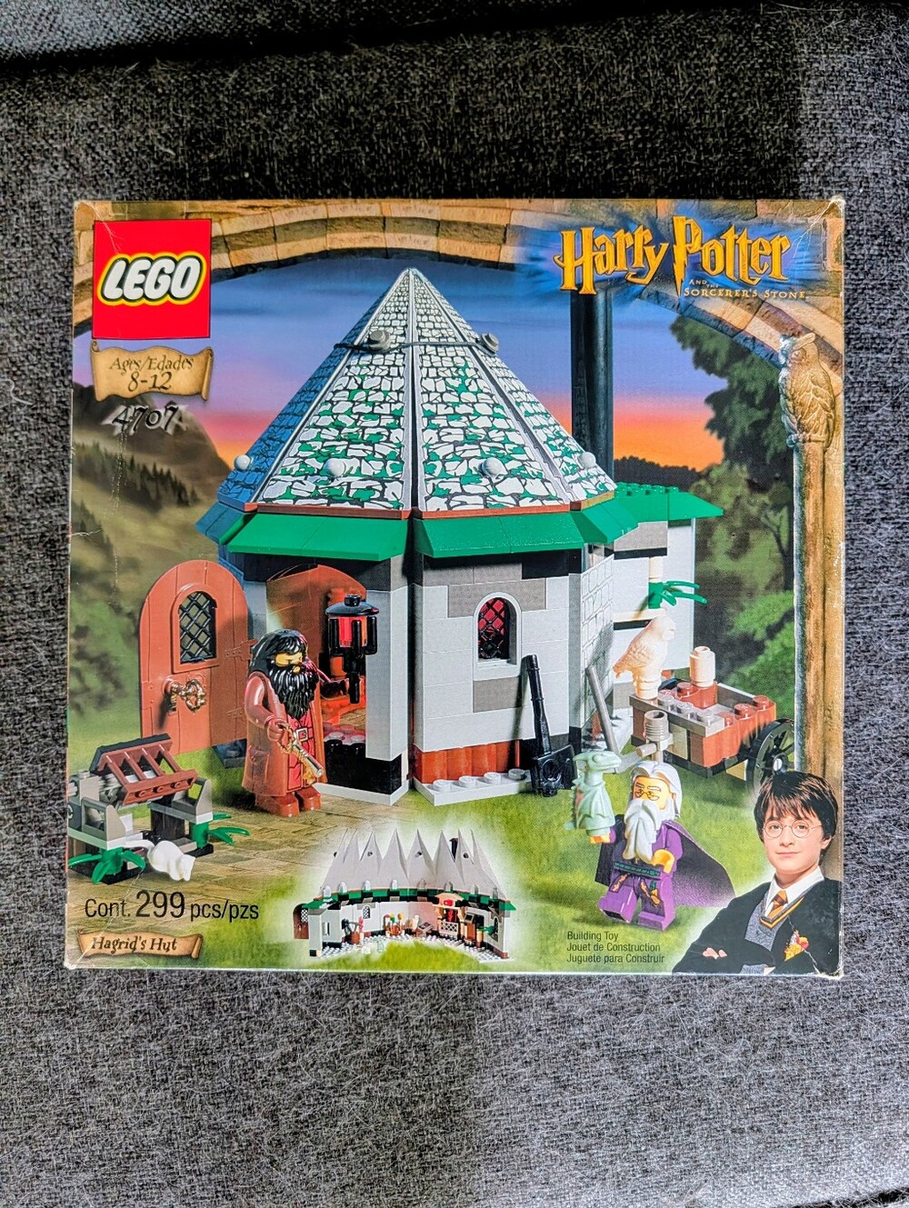2001 LEGO Harry Potter Hagrid's Hut 4707 Set w/ Manual incomplete